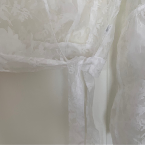 Floral Sheer Top - Picture 3 of 6